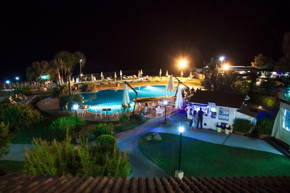 Bv Borgo Del Principe Hotel Zambrone Exterior foto